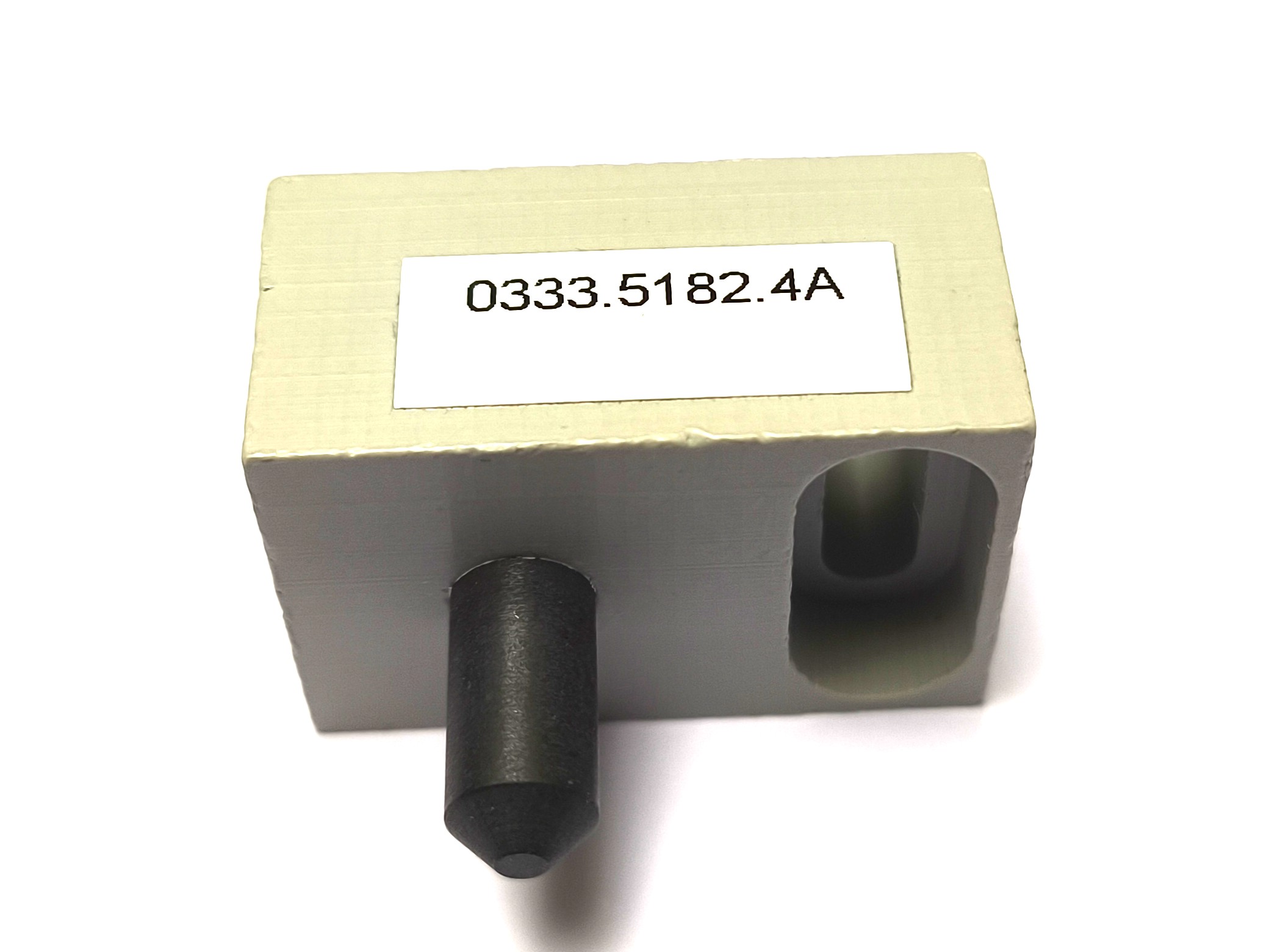 Sensor