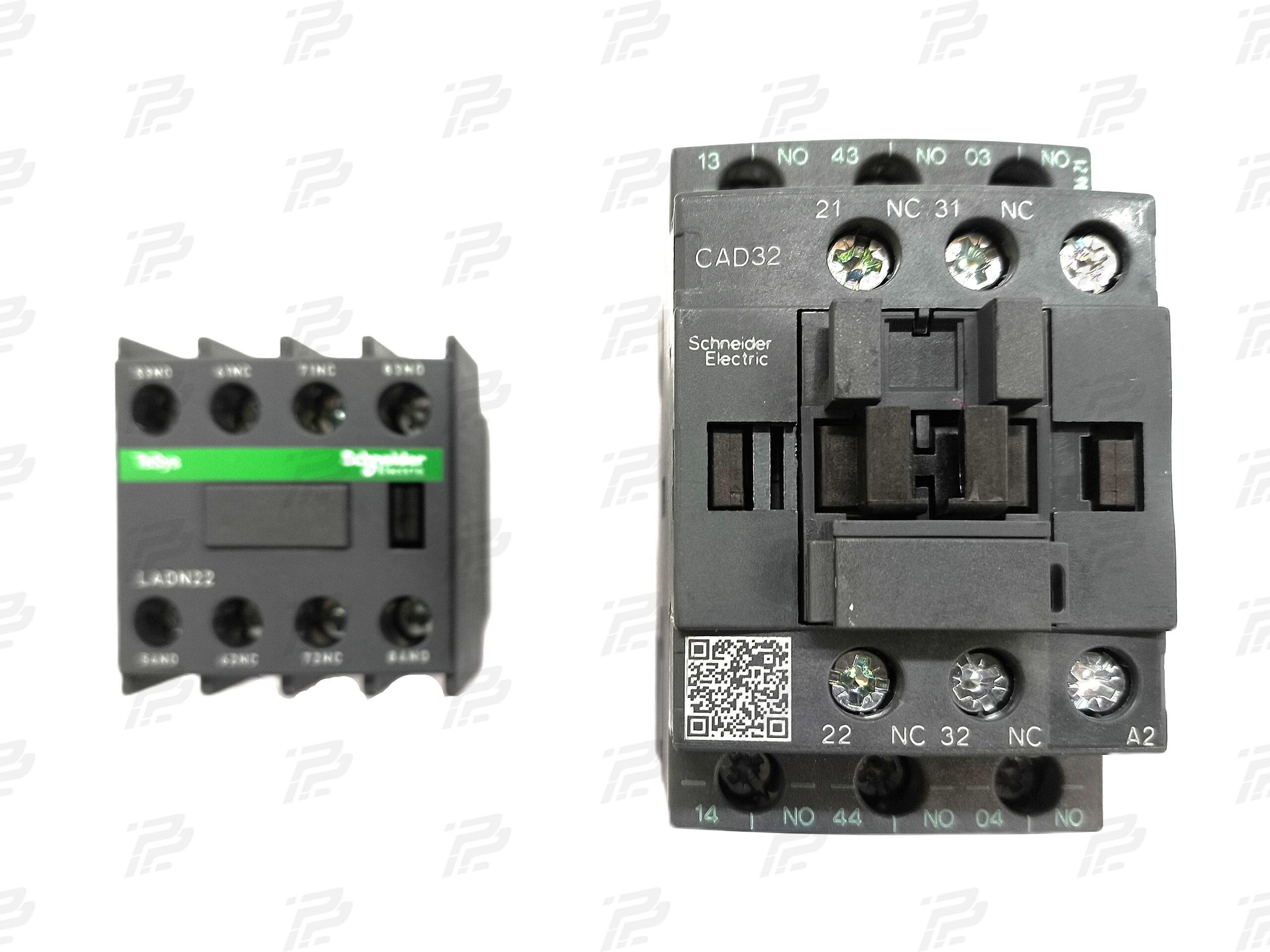 Bundle auxillary contactor and auxillary switch